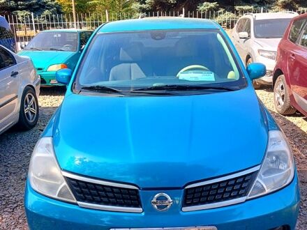 Зеленый Ниссан Тиида, объемом двигателя 1.6 л и пробегом 184 тыс. км за 6000 $, фото 1 на Automoto.ua