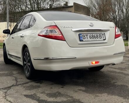 Белый Ниссан Теана, объемом двигателя 2.5 л и пробегом 239 тыс. км за 7700 $, фото 3 на Automoto.ua