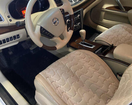 Белый Ниссан Теана, объемом двигателя 3.5 л и пробегом 263 тыс. км за 8000 $, фото 10 на Automoto.ua