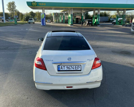 Ниссан Теана 2008 в Ивано-Франковске на Automoto.ua Белый Ниссан Теана, объемом двигателя 3.5 л и пробегом 220 тыс. км за 7300 $, фото 14 на Automoto.ua