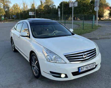 Ниссан Теана 2008 в Ивано-Франковске на Automoto.ua Белый Ниссан Теана, объемом двигателя 3.5 л и пробегом 220 тыс. км за 7300 $, фото 55 на Automoto.ua