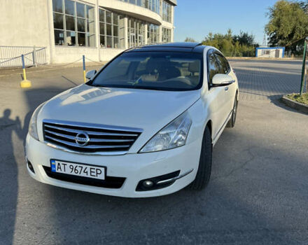 Ниссан Теана 2008 в Ивано-Франковске на Automoto.ua Белый Ниссан Теана, объемом двигателя 3.5 л и пробегом 220 тыс. км за 7300 $, фото 3 на Automoto.ua