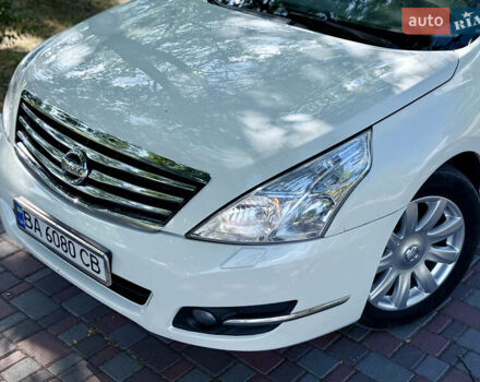Белый Ниссан Теана, объемом двигателя 3.5 л и пробегом 225 тыс. км за 5650 $, фото 3 на Automoto.ua