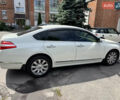 Білий Ніссан Теана, об'ємом двигуна 2.5 л та пробігом 108 тис. км за 9800 $, фото 5 на Automoto.ua