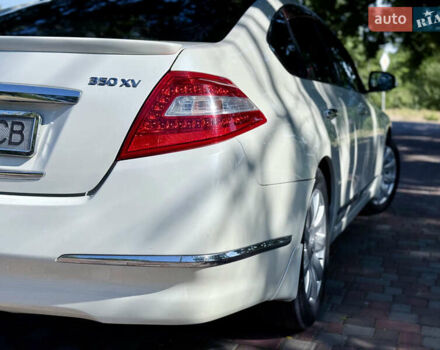 Белый Ниссан Теана, объемом двигателя 3.5 л и пробегом 225 тыс. км за 5650 $, фото 12 на Automoto.ua