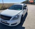 Белый Ниссан Теана, объемом двигателя 2.5 л и пробегом 190 тыс. км за 5500 $, фото 1 на Automoto.ua