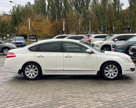 Ниссан Теана 2008 в Кривом Роге на Automoto.ua Белый Ниссан Теана, объемом двигателя 2.5 л и пробегом 236 тыс. км за 5999 $, фото 7 на Automoto.ua