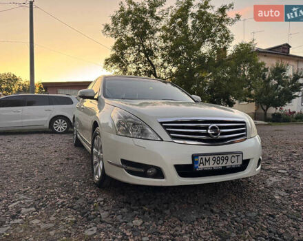 Білий Ніссан Теана, об'ємом двигуна 3.5 л та пробігом 272 тис. км за 8200 $, фото 17 на Automoto.ua