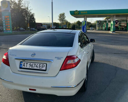Ниссан Теана 2008 в Ивано-Франковске на Automoto.ua Белый Ниссан Теана, объемом двигателя 3.5 л и пробегом 220 тыс. км за 7300 $, фото 11 на Automoto.ua