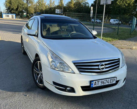 Ниссан Теана 2008 в Ивано-Франковске на Automoto.ua Белый Ниссан Теана, объемом двигателя 3.5 л и пробегом 220 тыс. км за 7300 $, фото 1 на Automoto.ua