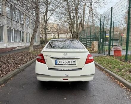Білий Ніссан Теана, об'ємом двигуна 3.5 л та пробігом 210 тис. км за 7900 $, фото 2 на Automoto.ua