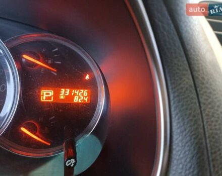 Белый Ниссан Теана, объемом двигателя 2.5 л и пробегом 331 тыс. км за 7500 $, фото 14 на Automoto.ua