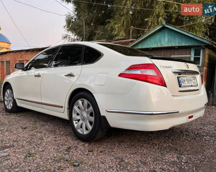 Білий Ніссан Теана, об'ємом двигуна 3.5 л та пробігом 272 тис. км за 8200 $, фото 11 на Automoto.ua