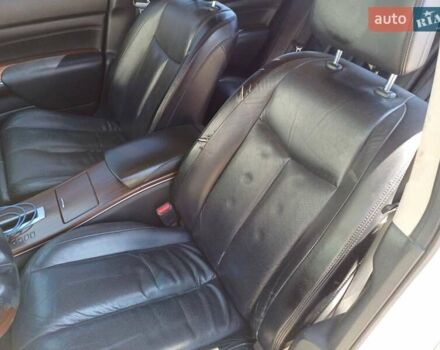 Белый Ниссан Теана, объемом двигателя 2.5 л и пробегом 331 тыс. км за 7500 $, фото 7 на Automoto.ua