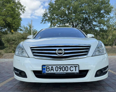 Белый Ниссан Теана, объемом двигателя 2.5 л и пробегом 193 тыс. км за 9100 $, фото 19 на Automoto.ua