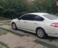 Белый Ниссан Теана, объемом двигателя 3.5 л и пробегом 112 тыс. км за 11200 $, фото 4 на Automoto.ua