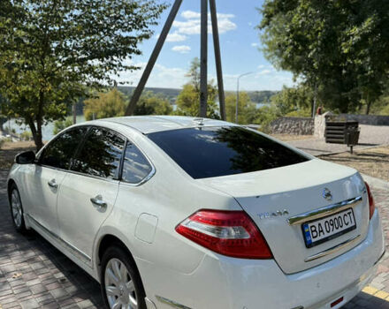 Белый Ниссан Теана, объемом двигателя 2.5 л и пробегом 193 тыс. км за 9100 $, фото 16 на Automoto.ua