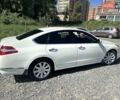 Белый Ниссан Теана, объемом двигателя 2.5 л и пробегом 150 тыс. км за 10000 $, фото 14 на Automoto.ua