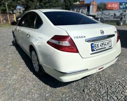 Белый Ниссан Теана, объемом двигателя 2.5 л и пробегом 150 тыс. км за 10000 $, фото 4 на Automoto.ua