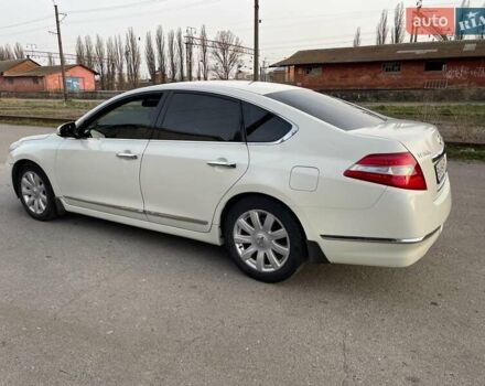 Белый Ниссан Теана, объемом двигателя 2.5 л и пробегом 150 тыс. км за 10000 $, фото 37 на Automoto.ua