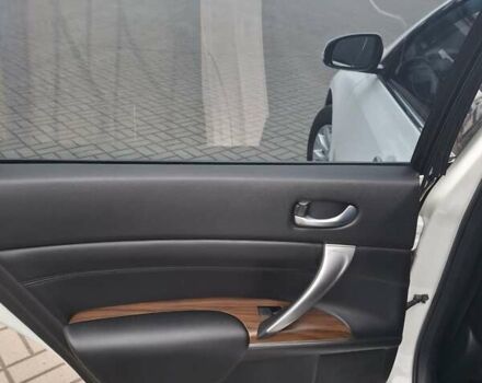Білий Ніссан Теана, об'ємом двигуна 2.5 л та пробігом 185 тис. км за 8200 $, фото 16 на Automoto.ua