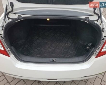 Білий Ніссан Теана, об'ємом двигуна 2.5 л та пробігом 185 тис. км за 8200 $, фото 25 на Automoto.ua