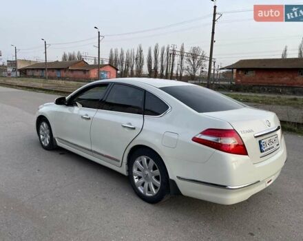Белый Ниссан Теана, объемом двигателя 2.5 л и пробегом 150 тыс. км за 10000 $, фото 20 на Automoto.ua