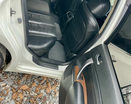 Белый Ниссан Теана, объемом двигателя 2.5 л и пробегом 240 тыс. км за 8499 $, фото 21 на Automoto.ua