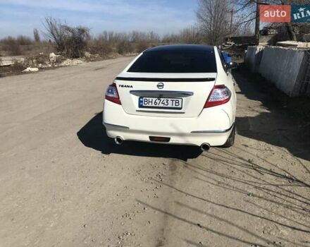 Білий Ніссан Теана, об'ємом двигуна 2.5 л та пробігом 128 тис. км за 11000 $, фото 6 на Automoto.ua