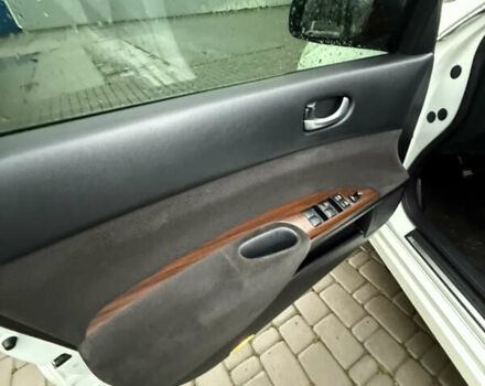 Белый Ниссан Теана, объемом двигателя 0 л и пробегом 178 тыс. км за 8500 $, фото 14 на Automoto.ua