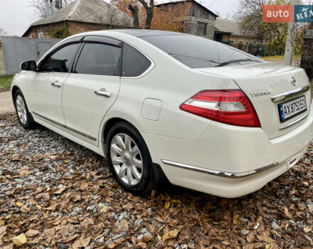 Белый Ниссан Теана, объемом двигателя 2.5 л и пробегом 240 тыс. км за 8499 $, фото 13 на Automoto.ua