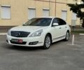 Белый Ниссан Теана, объемом двигателя 2.5 л и пробегом 150 тыс. км за 11490 $, фото 1 на Automoto.ua