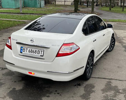 Белый Ниссан Теана, объемом двигателя 2.5 л и пробегом 239 тыс. км за 7700 $, фото 8 на Automoto.ua