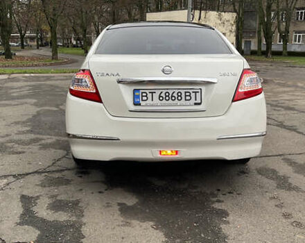Белый Ниссан Теана, объемом двигателя 2.5 л и пробегом 239 тыс. км за 7700 $, фото 6 на Automoto.ua