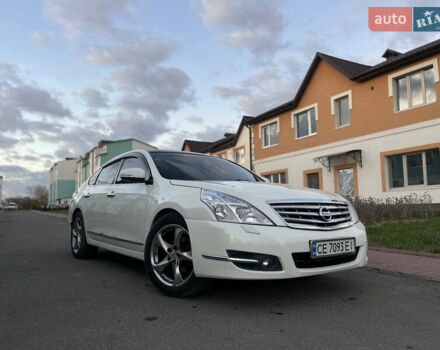 Белый Ниссан Теана, объемом двигателя 3.5 л и пробегом 190 тыс. км за 7999 $, фото 1 на Automoto.ua