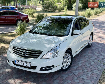 Білий Ніссан Теана, об'ємом двигуна 3.5 л та пробігом 225 тис. км за 5650 $, фото 1 на Automoto.ua
