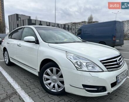 Белый Ниссан Теана, объемом двигателя 3.5 л и пробегом 200 тыс. км за 6300 $, фото 1 на Automoto.ua