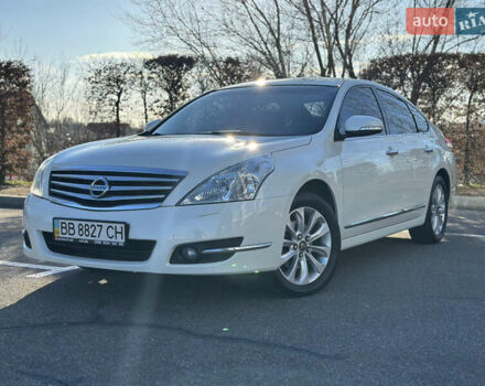 Белый Ниссан Теана, объемом двигателя 2.5 л и пробегом 236 тыс. км за 8700 $, фото 1 на Automoto.ua