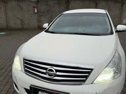 Белый Ниссан Теана, объемом двигателя 0 л и пробегом 178 тыс. км за 8500 $, фото 1 на Automoto.ua