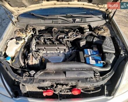 Бежевый Ниссан Теана, объемом двигателя 2 л и пробегом 295 тыс. км за 4500 $, фото 13 на Automoto.ua