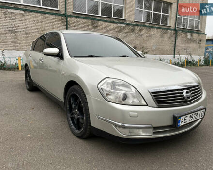 Бежевый Ниссан Теана, объемом двигателя 2.35 л и пробегом 155 тыс. км за 5700 $, фото 1 на Automoto.ua