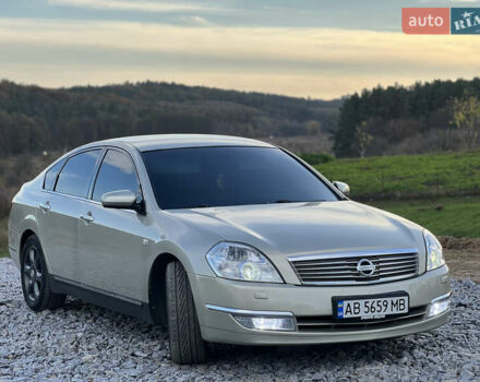 Бежевый Ниссан Теана, объемом двигателя 3.5 л и пробегом 359 тыс. км за 5800 $, фото 4 на Automoto.ua
