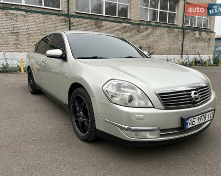 Бежевый Ниссан Теана, объемом двигателя 2.35 л и пробегом 155 тыс. км за 5700 $, фото 2 на Automoto.ua