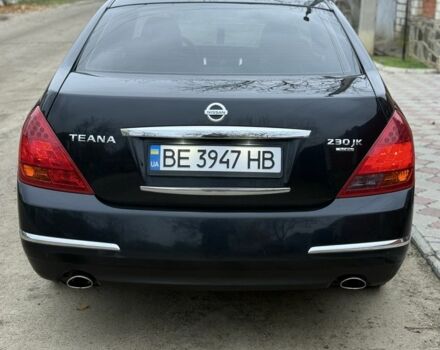 Черный Ниссан Теана, объемом двигателя 2.3 л и пробегом 334 тыс. км за 5500 $, фото 4 на Automoto.ua