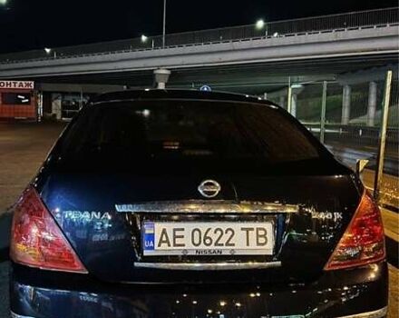 Чорний Ніссан Теана, об'ємом двигуна 2 л та пробігом 209 тис. км за 4000 $, фото 5 на Automoto.ua
