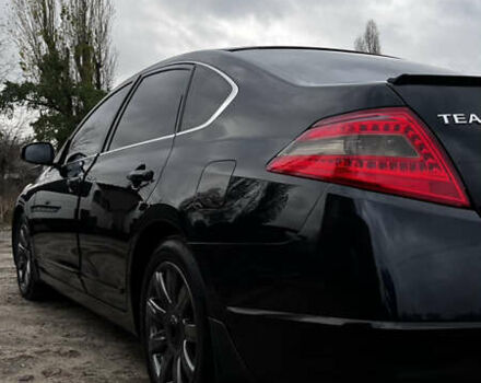 Черный Ниссан Теана, объемом двигателя 3.5 л и пробегом 215 тыс. км за 7700 $, фото 7 на Automoto.ua