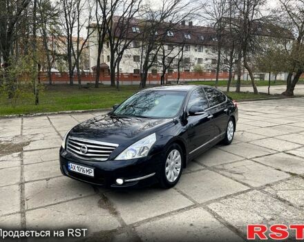 Черный Ниссан Теана, объемом двигателя 3.5 л и пробегом 298 тыс. км за 8200 $, фото 6 на Automoto.ua