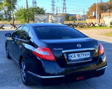 Черный Ниссан Теана, объемом двигателя 3.5 л и пробегом 350 тыс. км за 5900 $, фото 5 на Automoto.ua