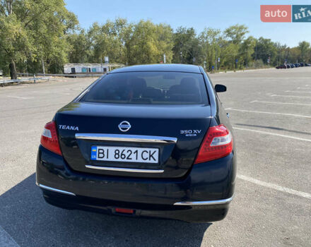 Черный Ниссан Теана, объемом двигателя 3.5 л и пробегом 215 тыс. км за 8000 $, фото 4 на Automoto.ua