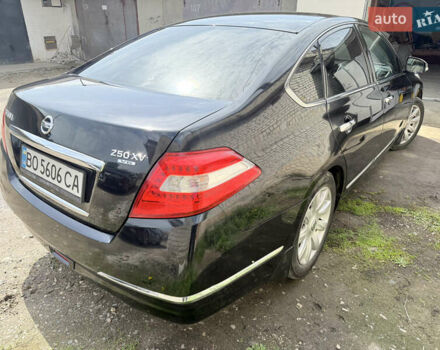 Черный Ниссан Теана, объемом двигателя 2.5 л и пробегом 267 тыс. км за 6800 $, фото 8 на Automoto.ua